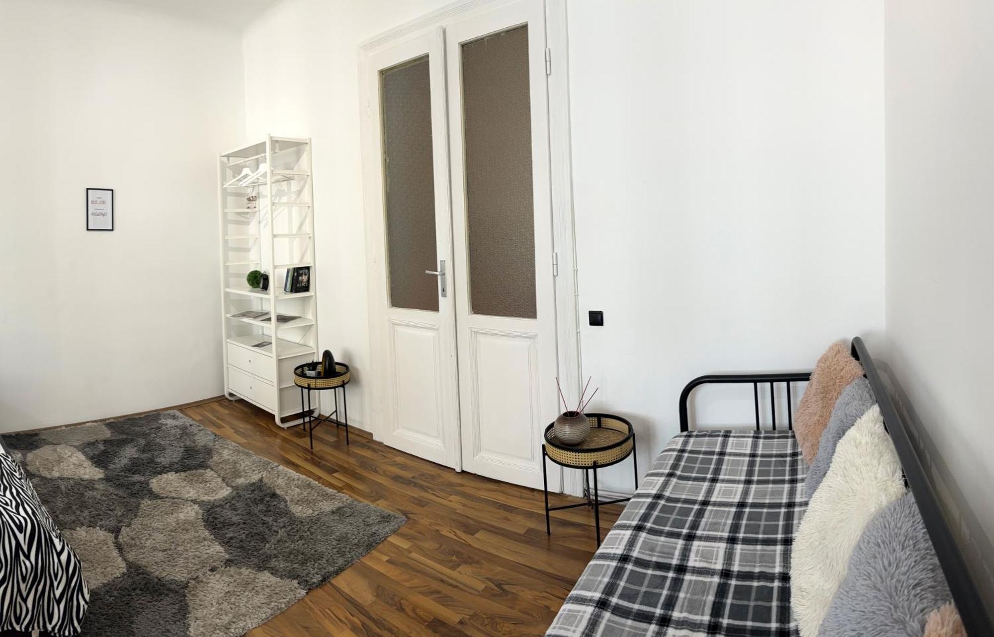 Big And Comfortable Mariahilfer Apartment Viyana Dış mekan fotoğraf
