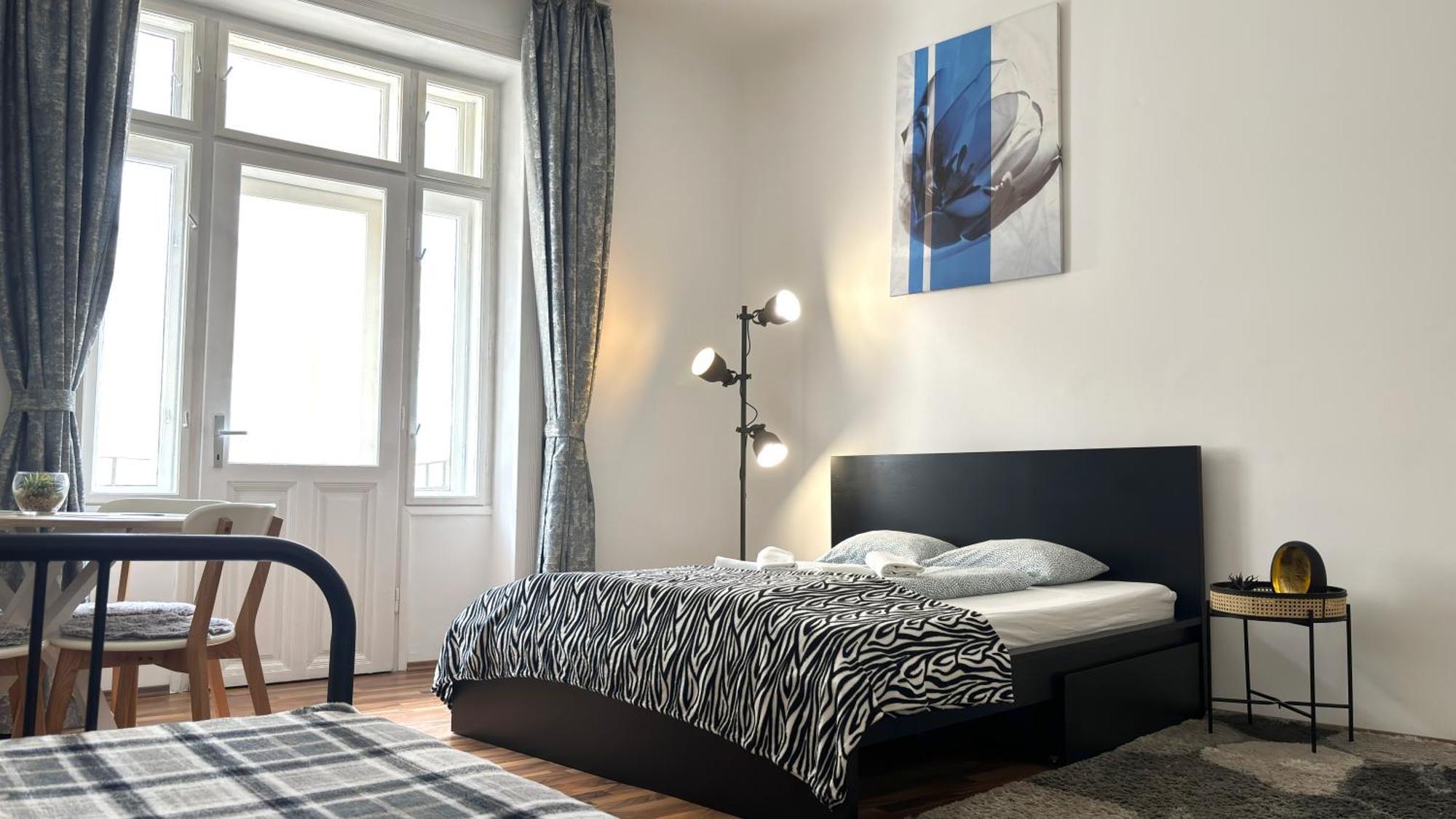 Big And Comfortable Mariahilfer Apartment Viyana Dış mekan fotoğraf